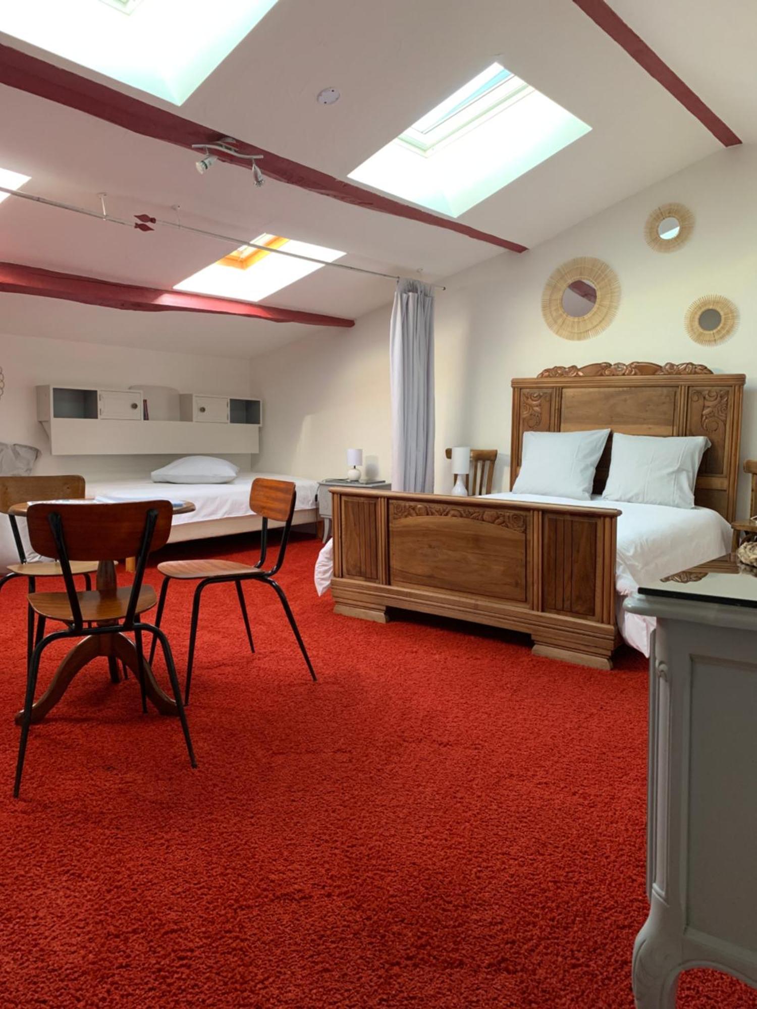 Maison D'Hotes La Chabanaise - Marais Poitevin Cramchaban Kültér fotó
